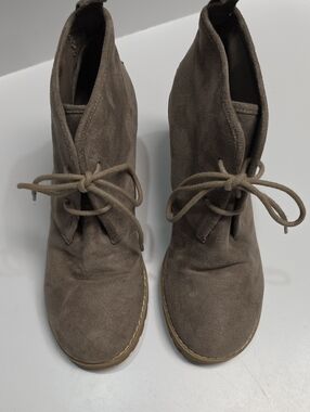 G.H. Bass & Co. Taupe Suede Wedge Heel Lace-Up Ankle Boots - Size 8.5